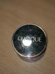 CLINIQUE POWDER MAKEUP SPF 15/PA++ MEDIUM 62(M) 18G/.83oz UNBOXED