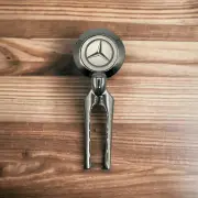 MERCEDES BENZ HIGH QUALITY CHROME GOLF DIVOT TOOL - NEW IN BOX