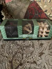 New wooden three-piece puzzle brain teaser