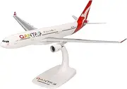 Herpa 1/200 Snap Qantas Airbus A330-200 Pride is in The Air - Model Aircraft - Adults