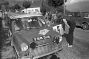 Malcolm News Julian chitty Mini cooper 1967 Rally Car Old Photo 7