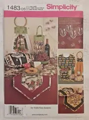 Simplicity Pattern 1483 Entertainment Accessories Sewing Craft Project (H)