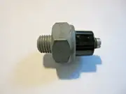 MERA OIL PRESSURE SWITCH POSSIBLY FOR OLD MERCEDES OPEL PORSCHE BORGWARD SIMCA