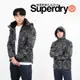 衝評 極度乾燥 男外套 現貨  黑灰迷彩 superdry  冒險魂 防風  暗袋 男款 三拉鍊 連帽 #8732