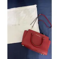 在飛比找蝦皮購物優惠-MICHAEL KORS Selma 銀字Logo防刮皮革手