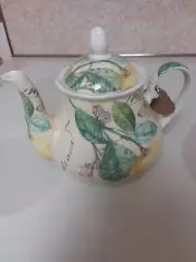 Kent Pottery Ashley Grace Collection Teapot with Lemons and Butterflies