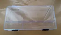 在飛比找Yahoo!奇摩拍賣優惠-小螃蟹❤文雜：3格帶扣透明小物收納盒