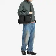 Mazi Untitled AM Case 02