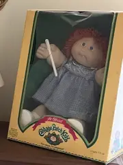 Vintage Cabbage Patch Kids Doll W/ Birth Certificate/Adoption Box-NIOB Bianca