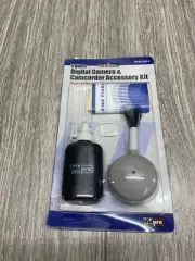 Vidpro 5 piece Digital Camera & Camcorder Accessory Cleaning Kit Model CCK-4