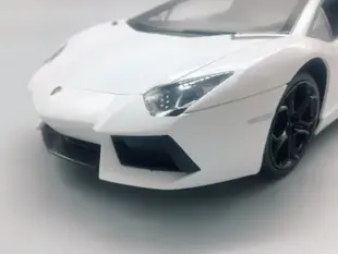 阿莎力 1:14 藍寶堅尼 蠻牛 大牛 LP700 LAMBORGHINI Aventador 白色