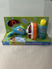 Bubble Fun Gun P&C 2 in 1 Blaster Blows Bubbles Summer Outside Play Battery