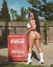 Coca Cola, Pepsi, Sprite Vintage Photos & Ads Free Rigid Top Loader 1377