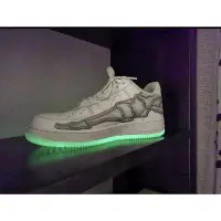 在飛比找Yahoo!奇摩拍賣優惠-耐克Nike Air Force 1 QS Skeleton