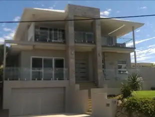 斯卡布羅海灘觀景酒店The Lookout Scarborough Beach