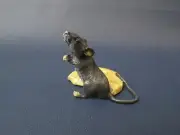 Rat Mouse with Biscuit Bronze statue sculpture figurine cold painted