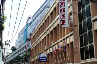 邁阿密青年旅舍素坤逸酒店Miami Hostel Sukhumvit