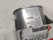 New Diversitech 37200H Motor Run Capacitor 370V 20 MFD