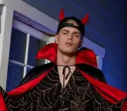 HALLOWEEN SS20 MOSCHINO COUTURE JEREMY SCOTT LEATHER CAP RED HORNS TRICK OR CHIC