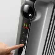 De'Longhi Radia S Digital Oil Column Heater with Timer 2400W