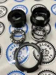 BOTTOM BRACKET SET Bicycles DRAGSTAR or RETRO VINTAGE MENS & LADIES ROAD BIKE bk