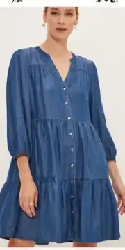 Portman’s tiered Denim Dress NWT size 10