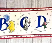 Classic Winnie the Pooh Piglet Wall Border 5 Yd. Pre-Pasted Roll Lot # 02111