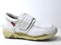 在飛比找Yahoo!奇摩拍賣優惠-展示鞋 6 號 Zobr 路豹 牛皮氣墊休閒鞋 J263 白