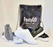 FeetyGO ~ Slip Ons /Shoes/Casuals/Sparkly/Rhinestones/Glam ~Size 7~ w/ carry bag