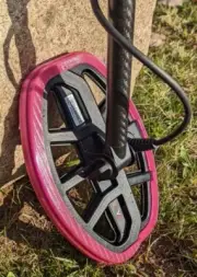 Minelab Vanquish V8 Double-D Coil Bumper- Contoured Rubber Guard. ~ T-PINK ~