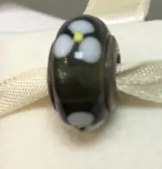 New Genuine Pandora Charm Murano Glass Black Flowers 790604
