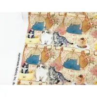 在飛比找ETMall東森購物網優惠-暖暖米色底碎花壁紙小貓咪數碼印花布 diy手工lolita連