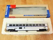 Walthers HO Scale 1:87 Gauge 85' Superliner II Sightseer Lounge Amtrak #932-6121