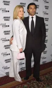 Kelly Ripa & Mark Consuelos at The 13th Annual GLAAD Media Awards - Old Photo 4