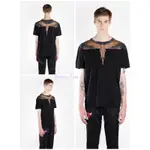 現貨 MB燙金翅膀 MEN'S BLACK T-SHIRT WITH BLACK AND GOLD WINGS