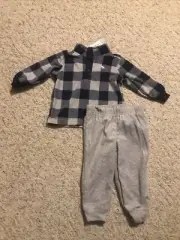 Carters Baby Boy Two Pieces, Sweater and Pants set 12M