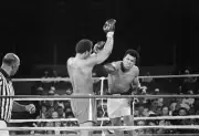 Muhammad Ali Punching George Foreman 1974 Old Boxing Photo