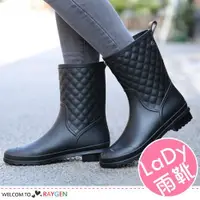 在飛比找蝦皮購物優惠-台灣現貨 時尚女士休閒菱格防滑雨靴 短靴【3A123M372