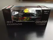 1/64 NASCAR 2014 JEFF GORDON AXALTA MAACO LIONEL
