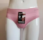 Bonds Ladies WVGYW N2C Pink Gradient Stripe Print Seamless Midi Brief Size 12