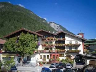 Hotel Alpenrose