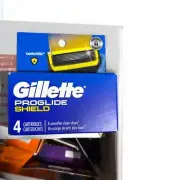 NEW Gillette ProGlide Shield Razor Blades Refill, 4 Cartridges