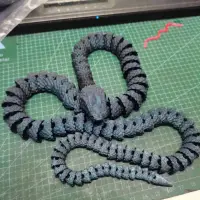 在飛比找蝦皮商城精選優惠-3D列印蟒蛇   3D列印蟒蛇一件式關節可動常設惡作劇整蠱兒