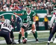 Aaron Rodgers #8 New York Jets NFL 8"X10" Glossy Photo Print Lanscape 22-DSC