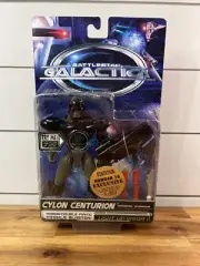 1996 New Trendmasters Cylon Centurion Stealth Cylon Limited 5,000 Ships Fast!