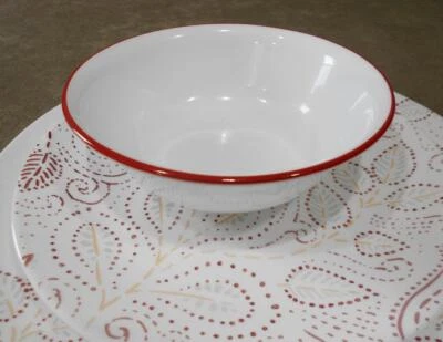 ❤️ NEW Corelle LEAF STITCH 18-oz SOUP BOWL Cereal Salad 6 1/4" *Rustic Red Rim