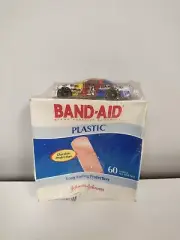 New 1997 Racing Champions Michael Waltrip 21 Band-Aid Promo Car 1/64 NASCAR