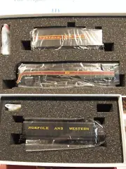 BROADWAY LIMITED 4874 H.O. NORFOLK & WESTERN "J" # 613 w/AUXILIARY TENDER 160270