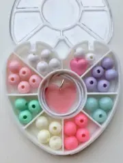 Redbobble - Mini Heart Pastel Bobble It Yourself Kit