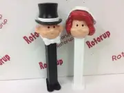 PEZ Groom with his dark red hair bride. Perfect wedding cake toppers